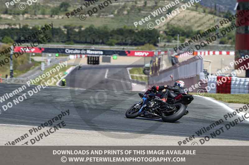 cadwell no limits trackday;cadwell park;cadwell park photographs;cadwell trackday photographs;enduro digital images;event digital images;eventdigitalimages;navarra;no limits trackdays;peter wileman photography;racing digital images;trackday digital images;trackday photos